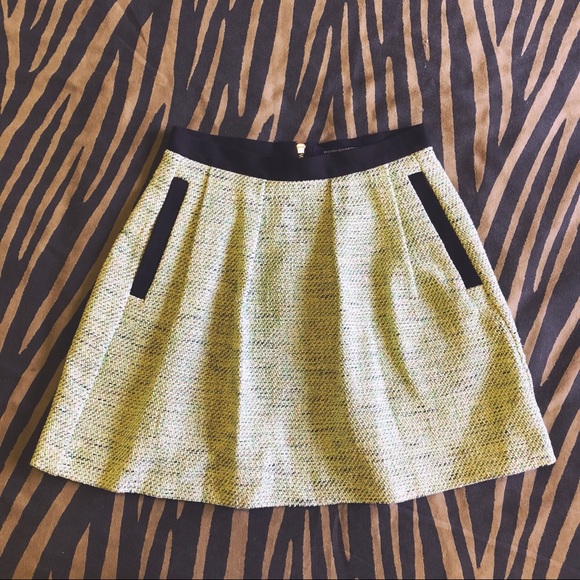 donated! 🚫 ✨ French Connection A-line skirt 💚 - Picture 1 of 3